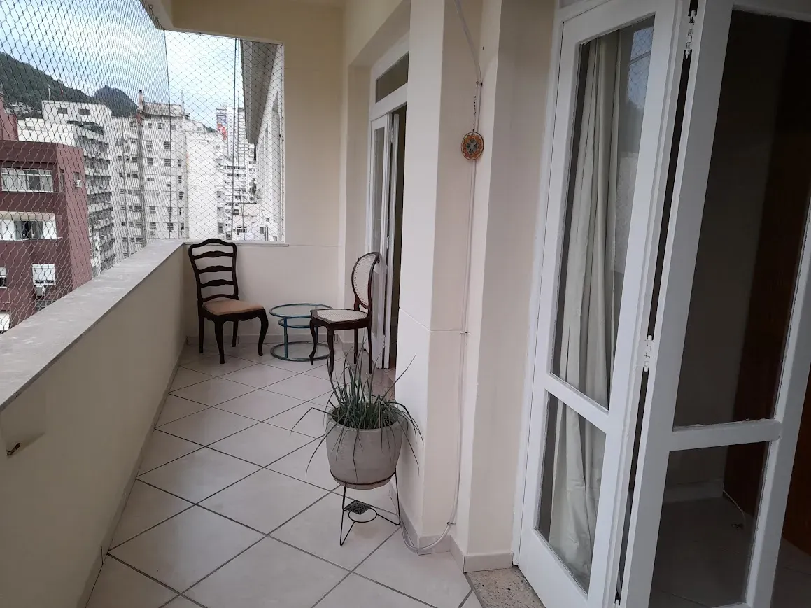 Furnished 4-bedroom apartment with a gas stove — photo 23