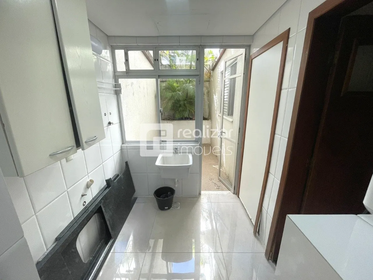 4-bedroom apartment on the 1st floor, 152 m² — photo 17
