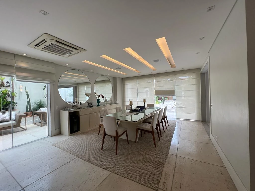 Furnished 700 m² house with 4 en-suites and 4 parking — photo 14