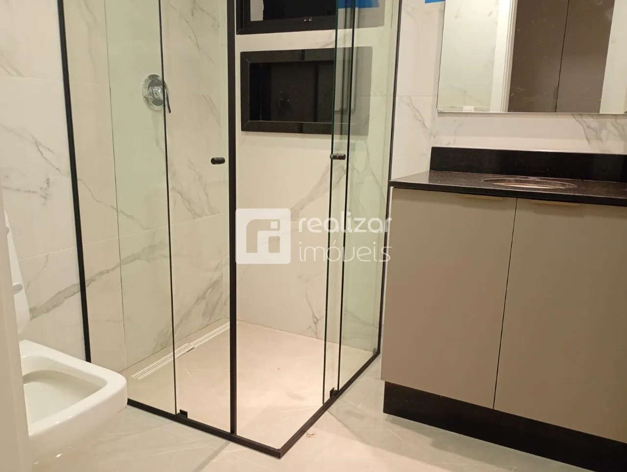 Dishwasher in a 3-bedroom house, 296 m² — photo 20