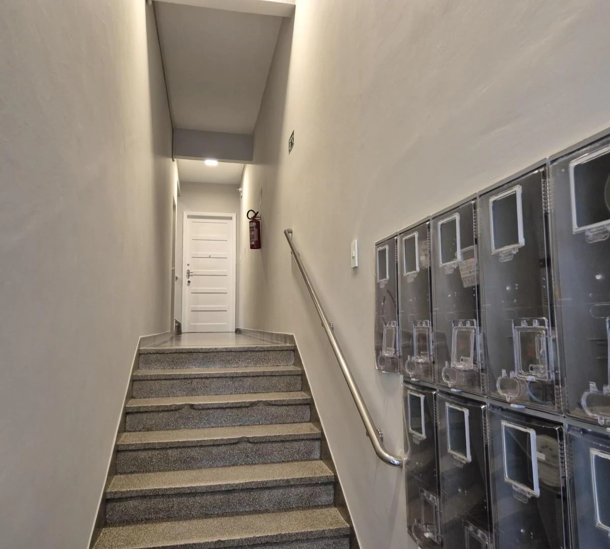 Apartment, 38 m², with wood or laminate floors — photo 10