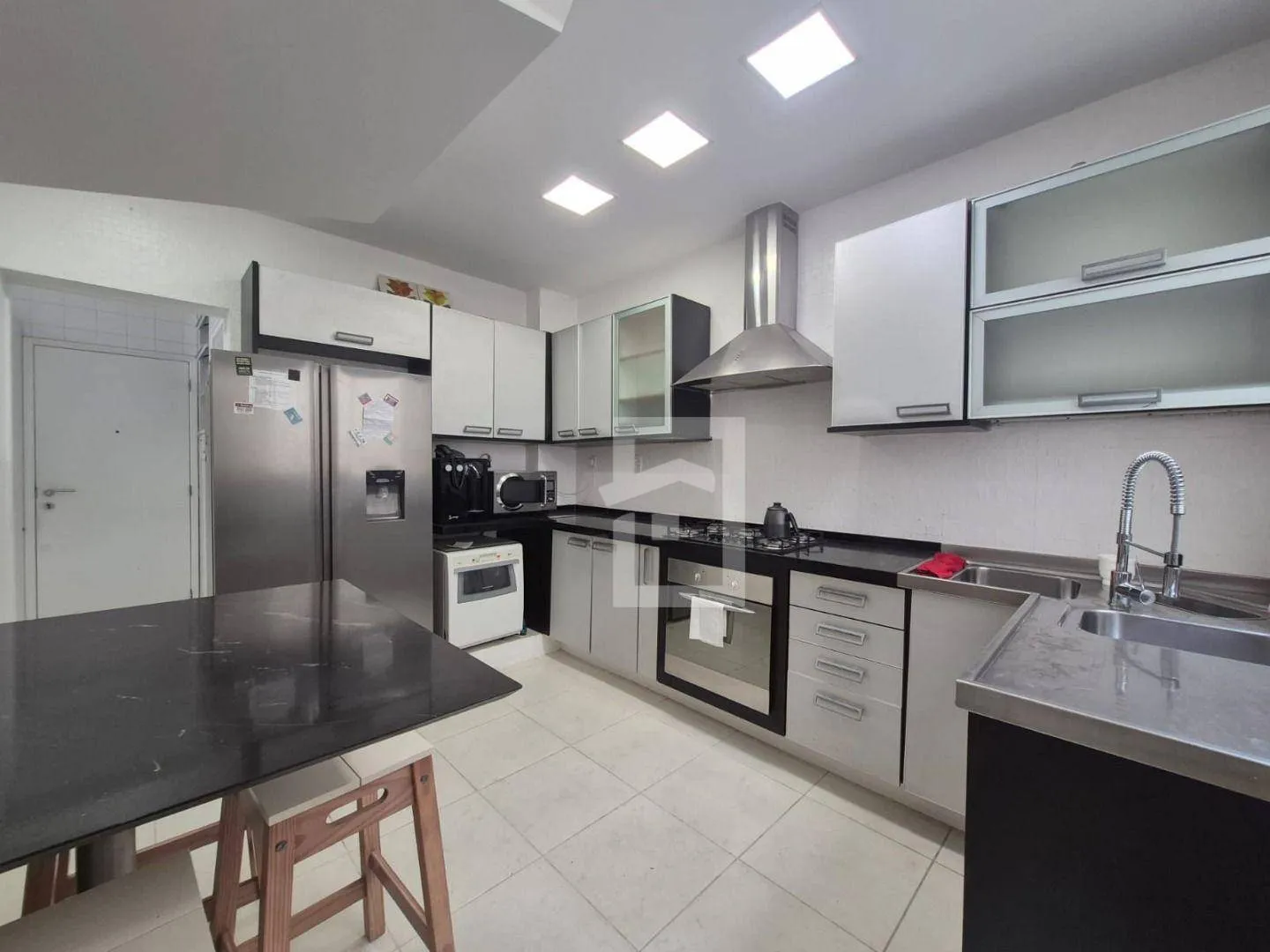 Apartamento com 5 quartos e 5 banheiros, 2 vagas — photo 43