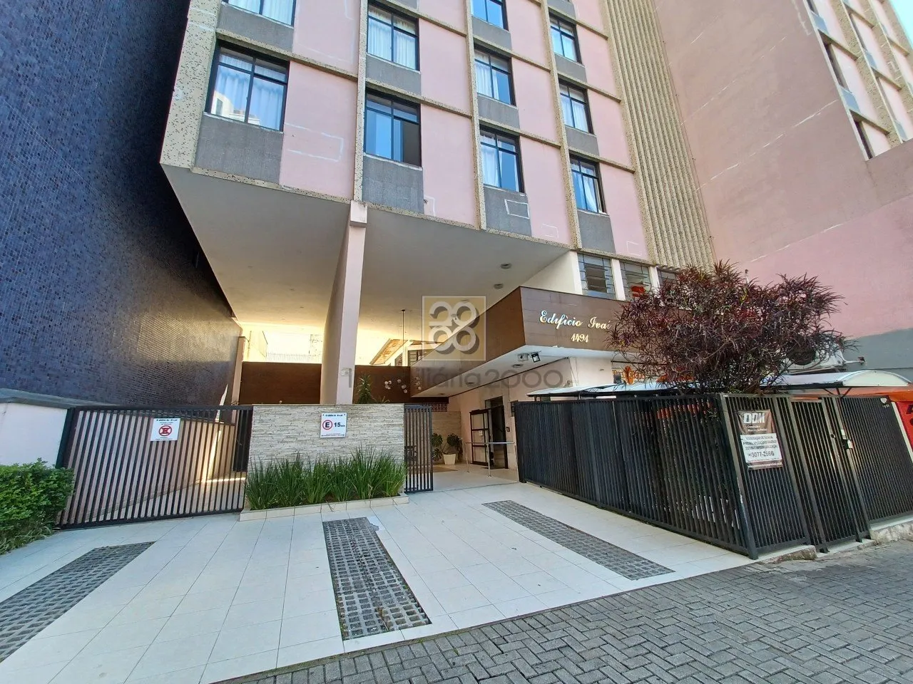 3-bedroom apartment with a home office in Curitiba — photo 3