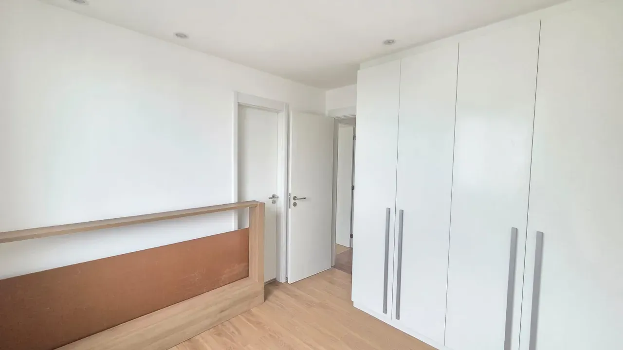 Apartamento com cozinha integrada e 4 quartos — photo 22