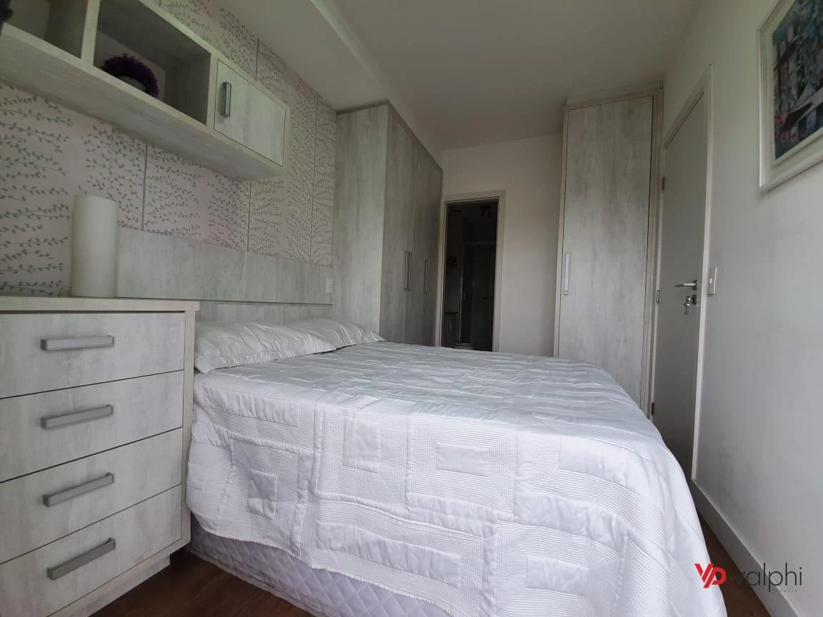 Home office in a one-bedroom apartment, 35 m² — photo 16