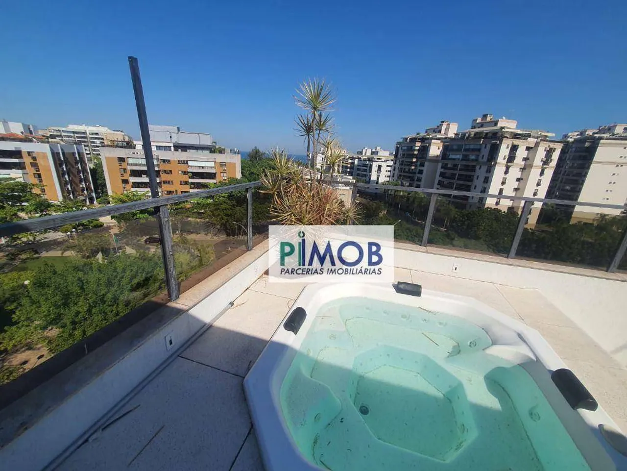 Unfurnished penthouse with 4 bedrooms and floor-to-ceiling windows — photo 16