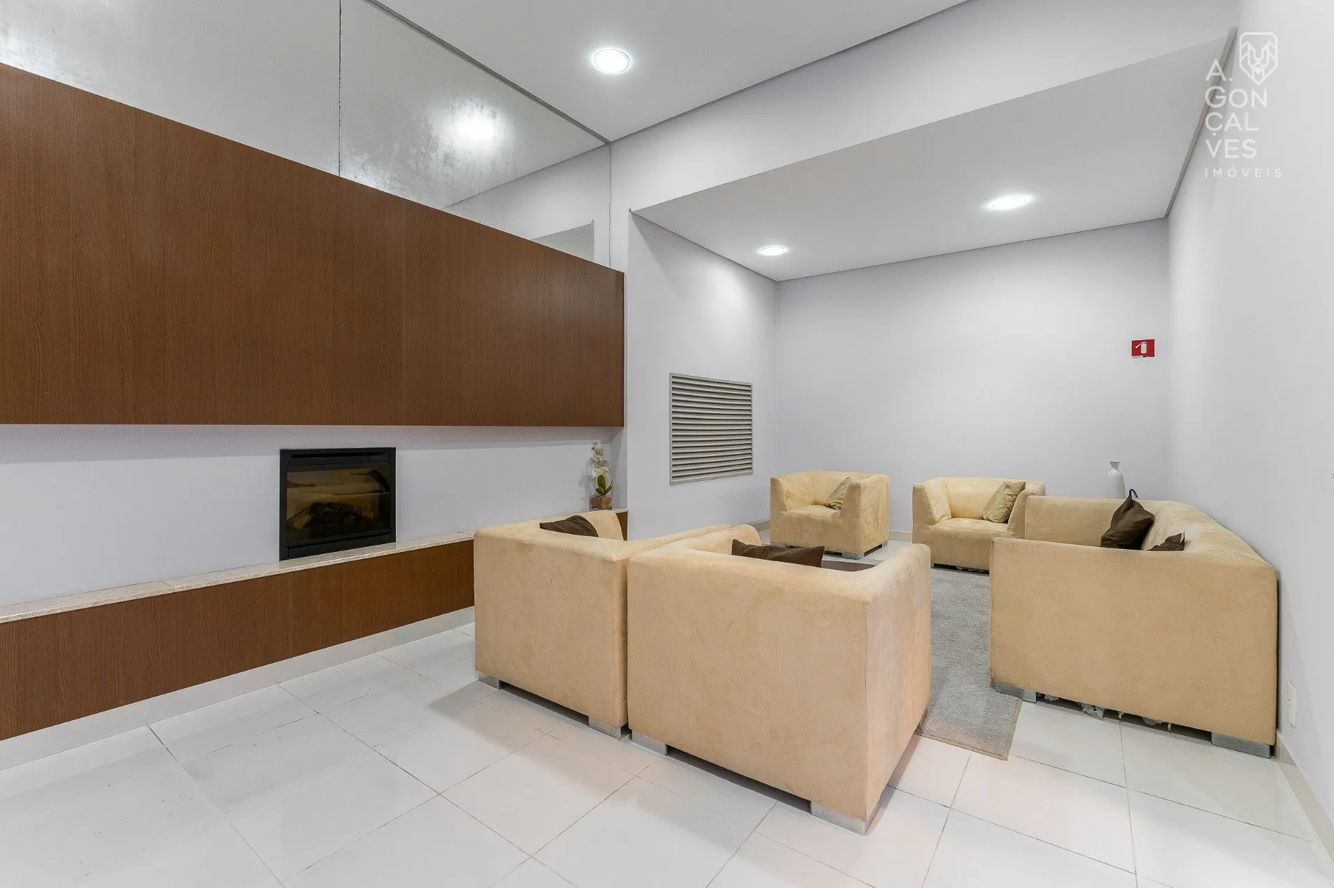 Apartamento de 3 dormitorios y 2 plazas, 233 m² — photo 51