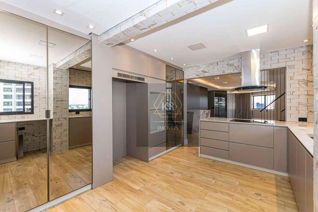 272 m² apartment with 3 en-suite bedrooms and 4 parking — photo 3