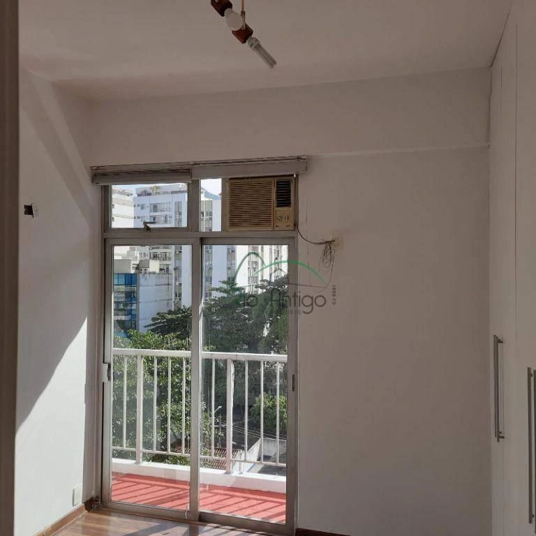 102 m² apartment with 3 bedrooms and 2 bathrooms — photo 22