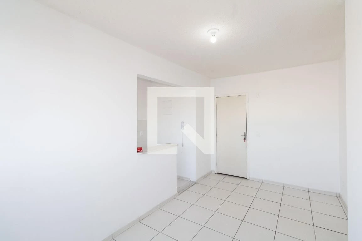 Unfurnished apartment with 2 bedrooms and 1 parking space — photo 40