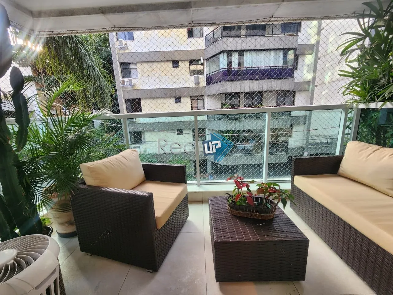 4-bedroom apartment with 227 m² and 3 parking spaces — photo 23