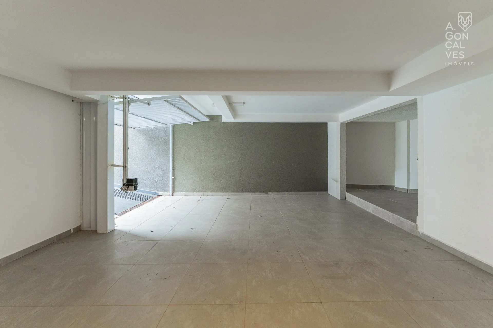 Casa com 3 quartos e 4 banheiros com 3 vagas — photo 27