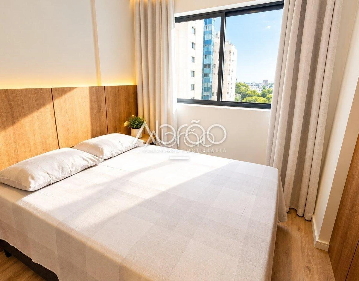 Квартира 24 м² із заскленим балконом та робочим місцем — photo 4