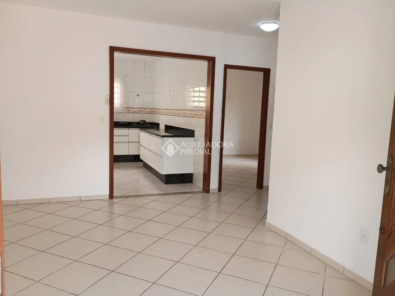 2-bedroom house with a garden in Florianópolis — photo 6