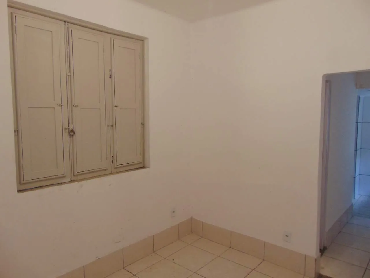 Нежитлова квартира? Ні: будинок без меблів з 1 спальнею — photo 5