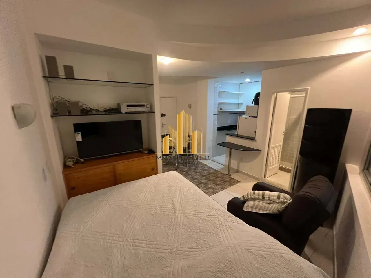 Apartment on the 1st floor with a walk-in closet — photo 9