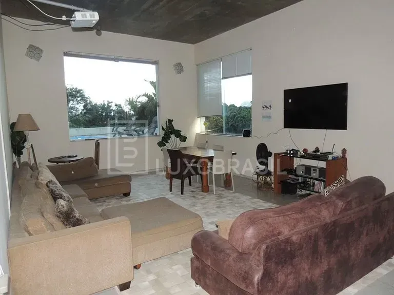 Furnished house with 4 bedrooms and 600 m² — photo 7