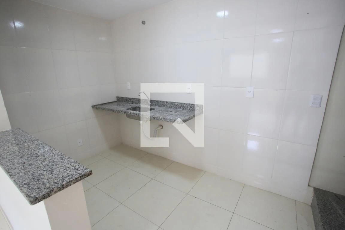 Condominium house with 3 bedrooms and 4 bathrooms — photo 23