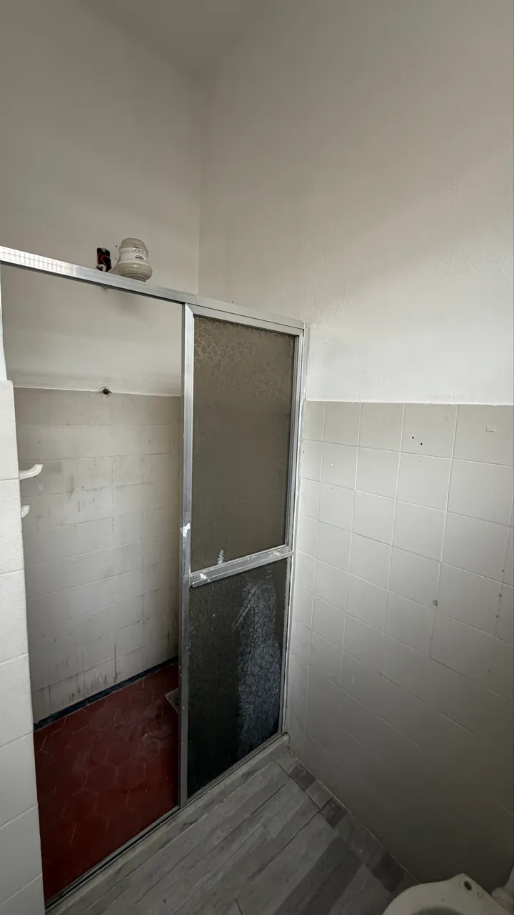 Апартамент-коберта с 2 спальнями и 1 ванной без парковки — photo 2