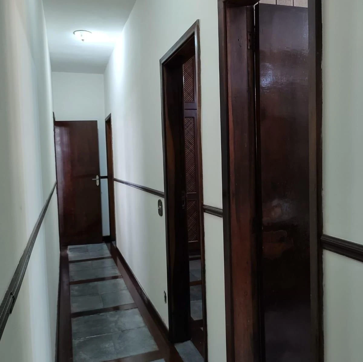 Casa térrea sem mobília com 4 quartos e 6 banheiros — photo 43