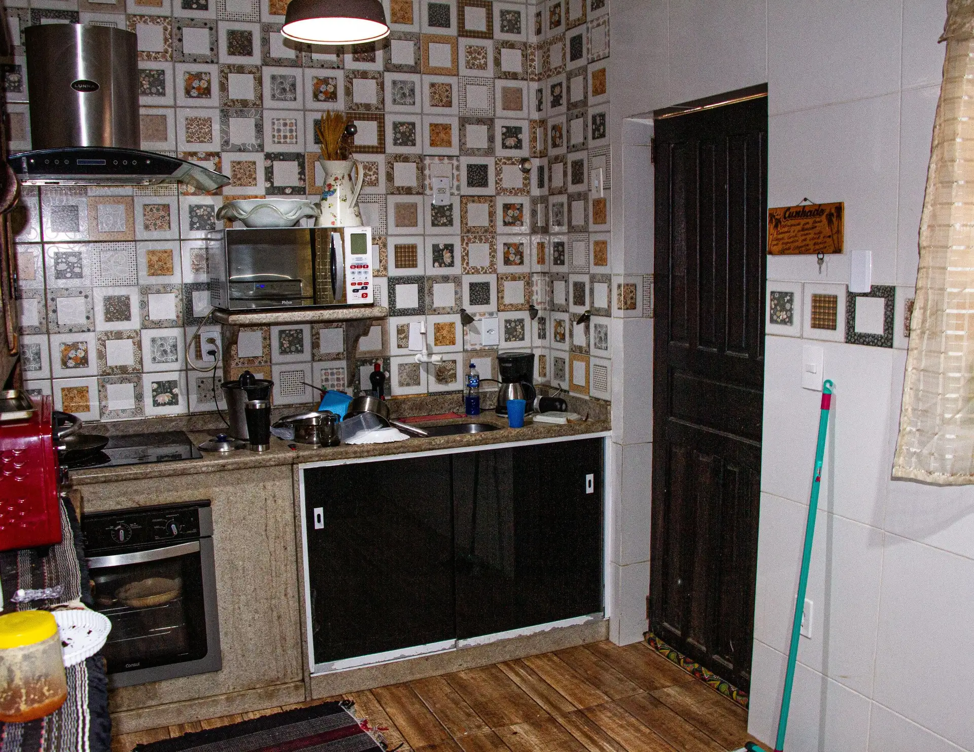Furnished house with 4 bedrooms, 3 baths and a balcony — photo 60