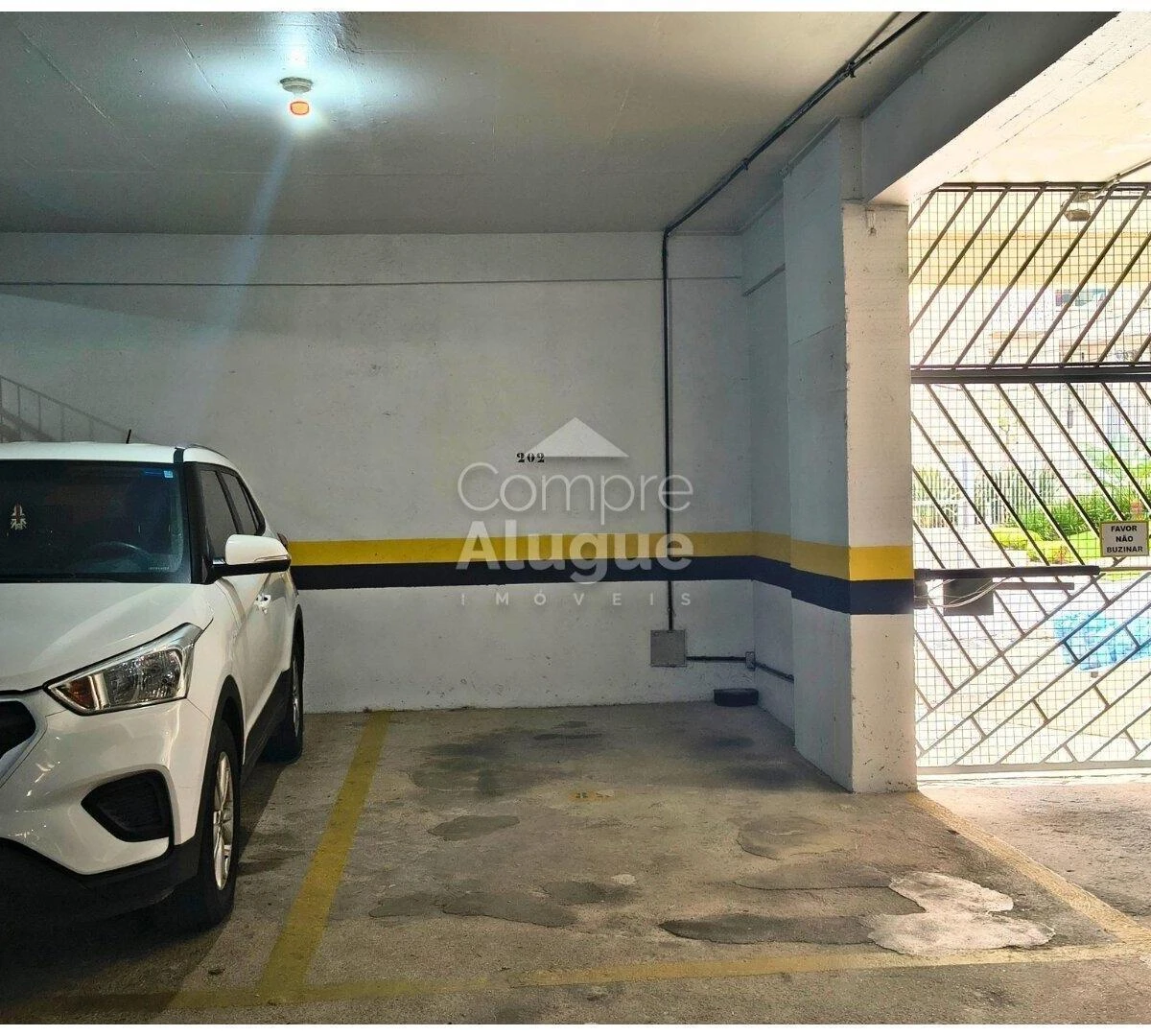 3-bedroom apartment in a building with a gym — photo 19