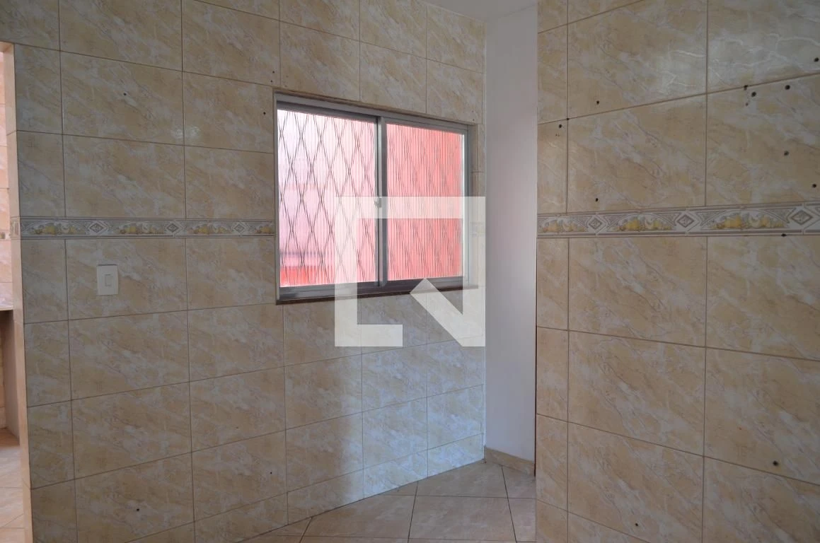 Unfurnished house with 2 bedrooms and private garden — photo 30