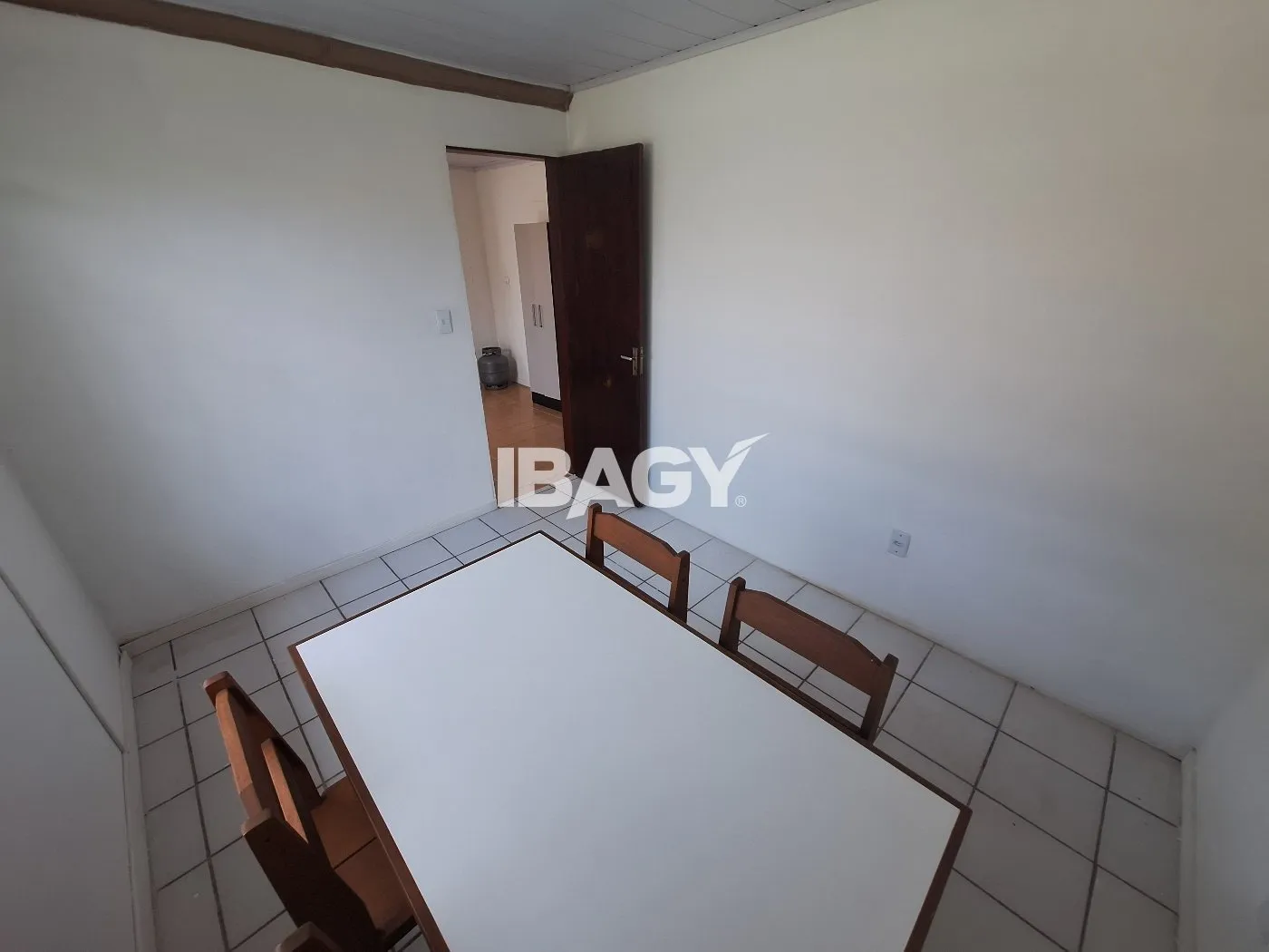 3-bedroom house with a grill on the balcony in Florianópolis — photo 4