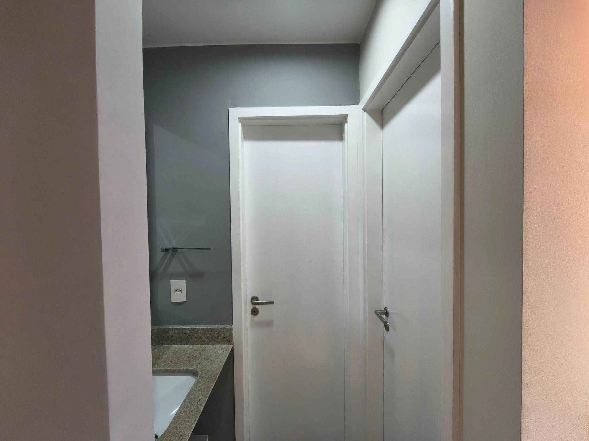 Furnished apartment, 36 m², with a washing machine — photo 24