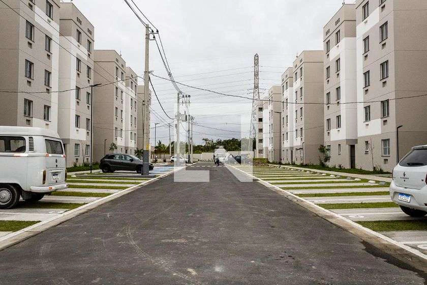 Apartamento de 49 m² com box de vidro no banheiro — photo 29