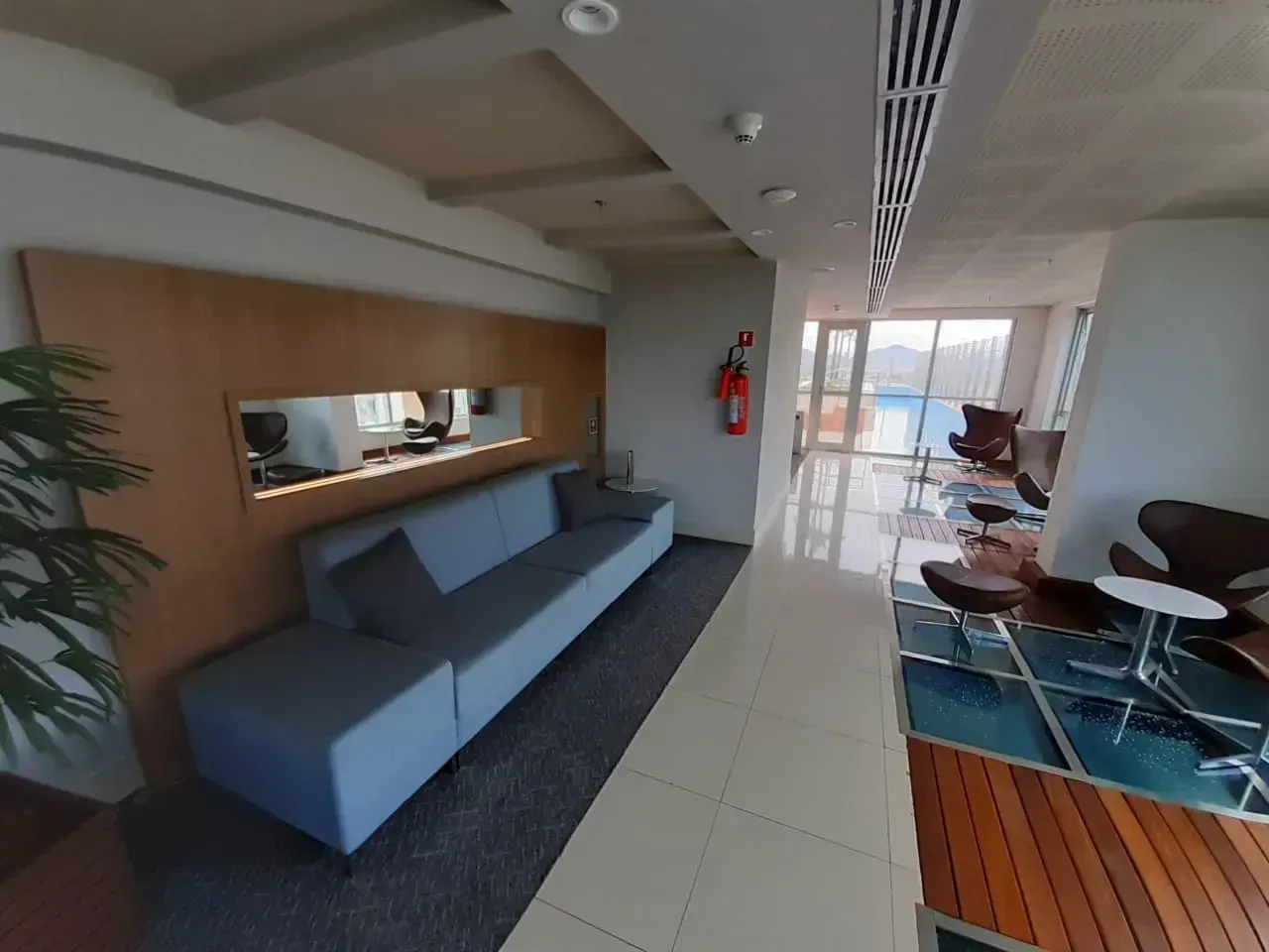 2 quartos e janelas do piso ao teto: apartamento de 78 m² — photo 7