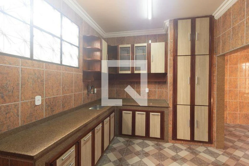 House, 320 m², with a bathtub — photo 34