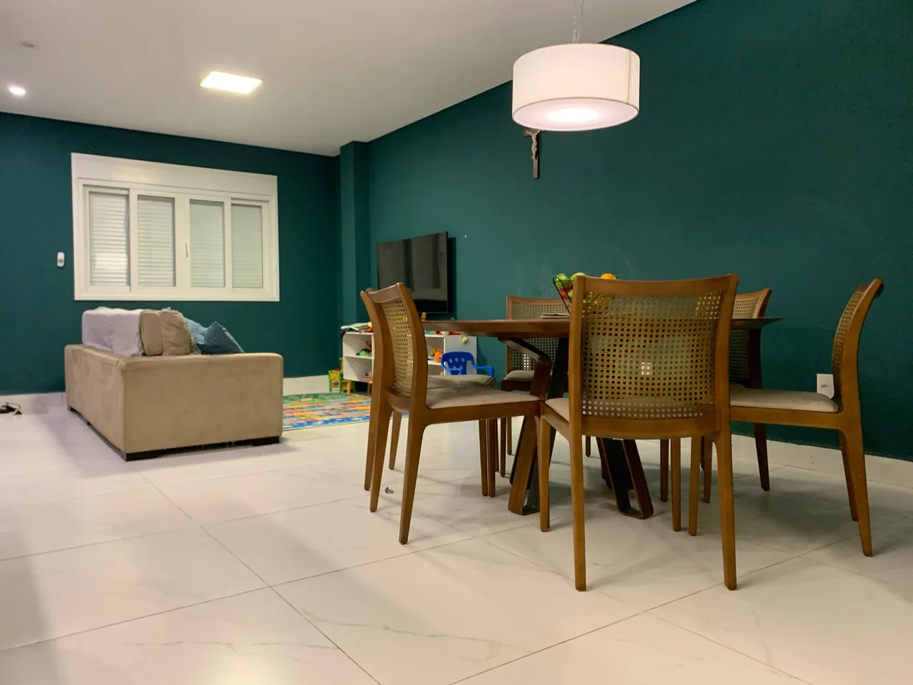 3-bedroom house with a washing machine in Florianópolis