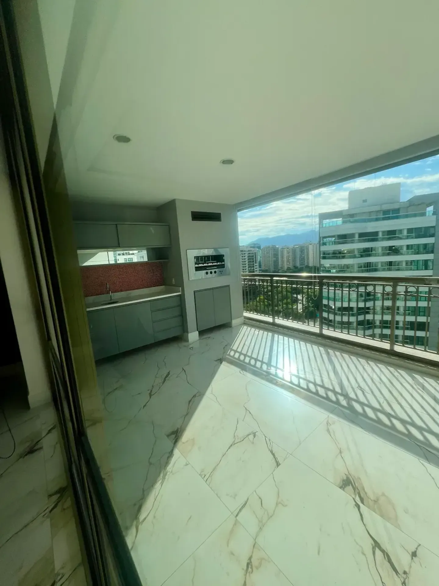 Apartamento de 3 quartos com varanda gourmet — photo 10