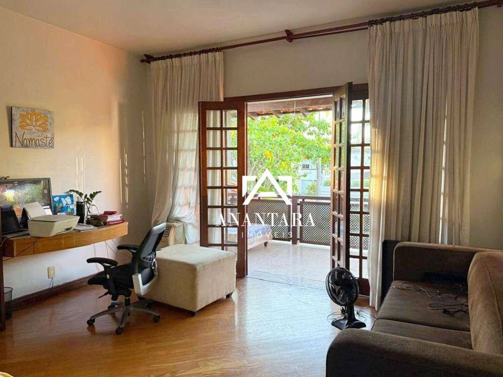 Rental house with 9 bedrooms, 6 baths and 800 m² — photo 16