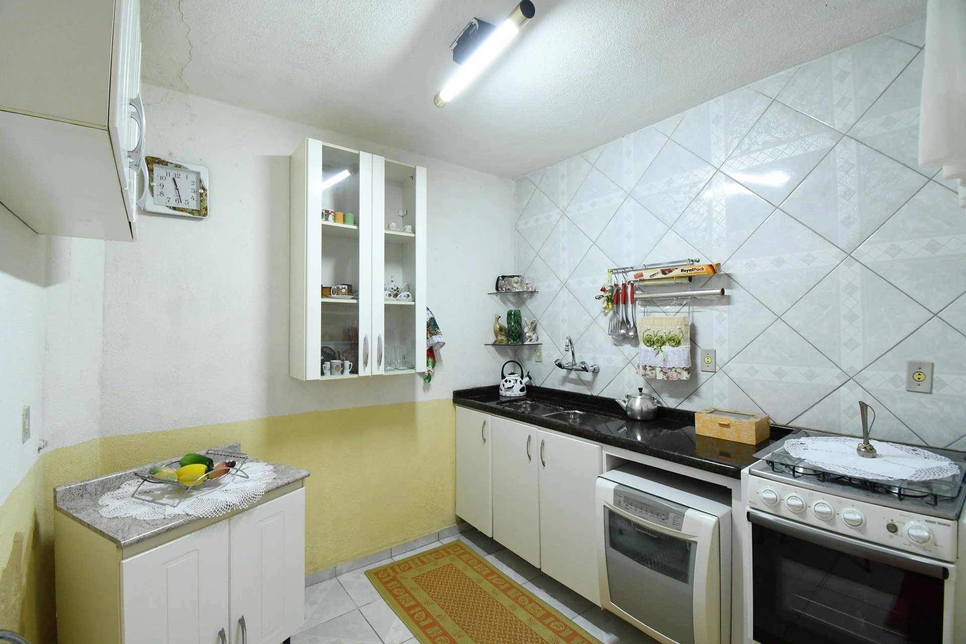 Casa de 55 m² con lavadora y balcón cerrado con vidrio — photo 5