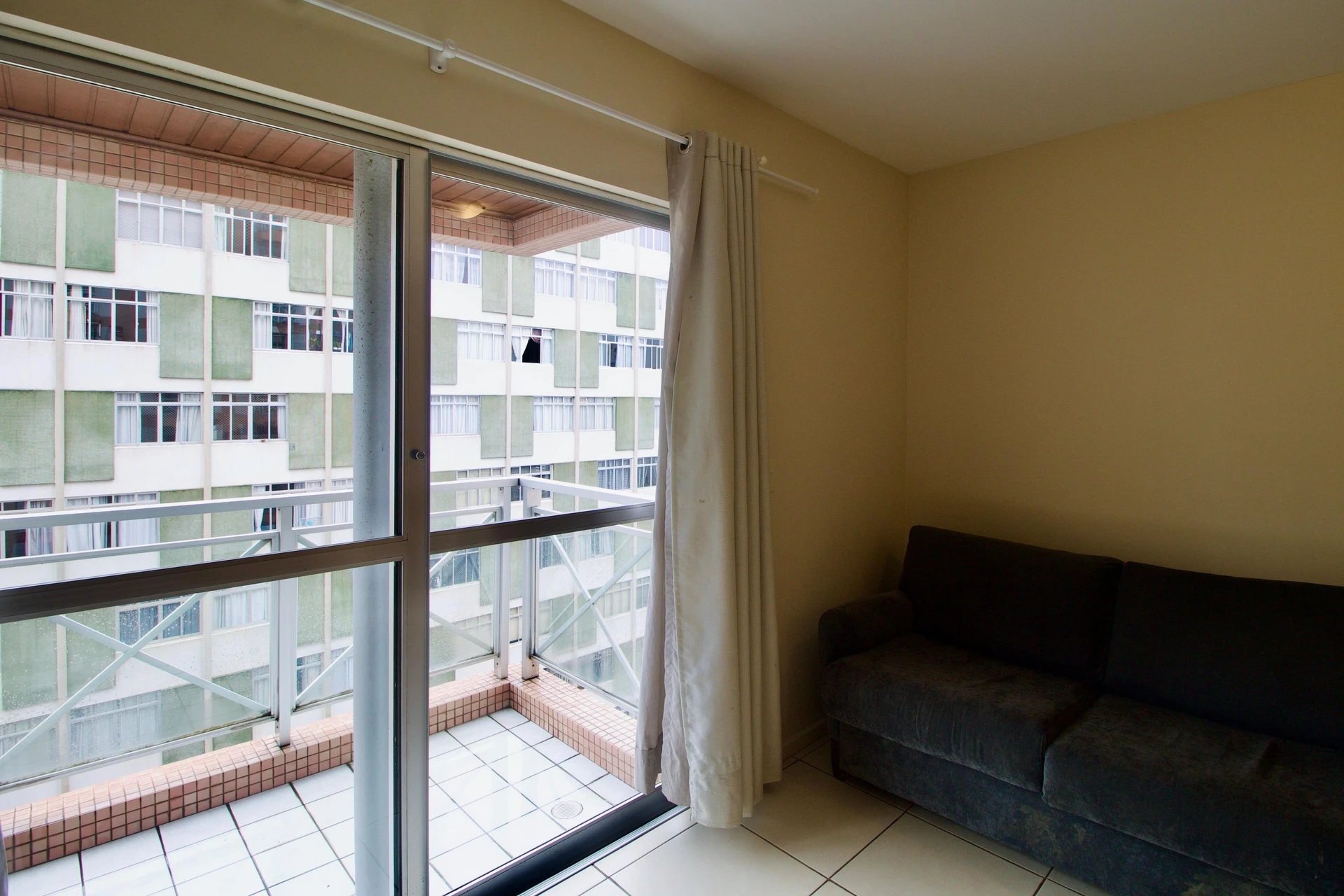 Furnished 1-bedroom apartment with a balcony — photo 6