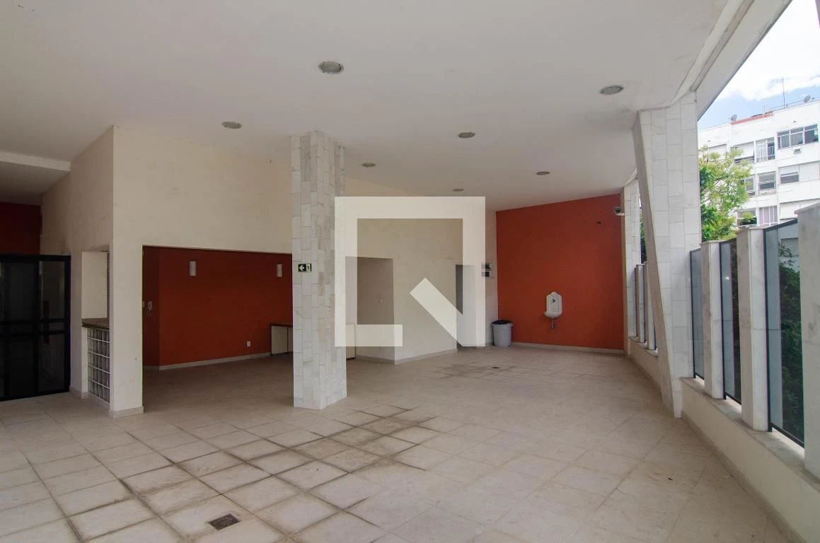 Apartamento sem mobília com 4 quartos e 4 banheiros — photo 19