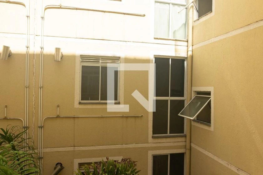 2-bedroom apartment with closed kitchen and 41 m² — photo 29