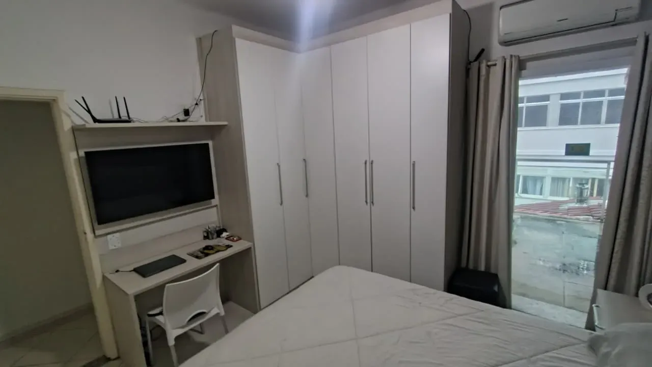 Furnished 180 m² apartment with 3 bedrooms and a suite — photo 4