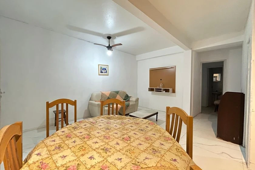 Apartamento mobiliado com 2 quartos e varanda — photo 8