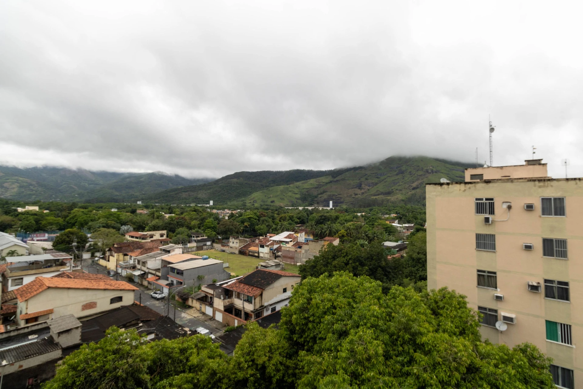 Apartamento, 60 m², com vista para as montanhas — photo 33