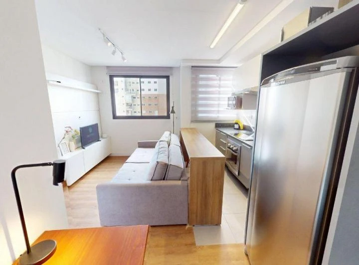 Apartamento mobiliado de 1 dormitório com área de trabalho — photo 4