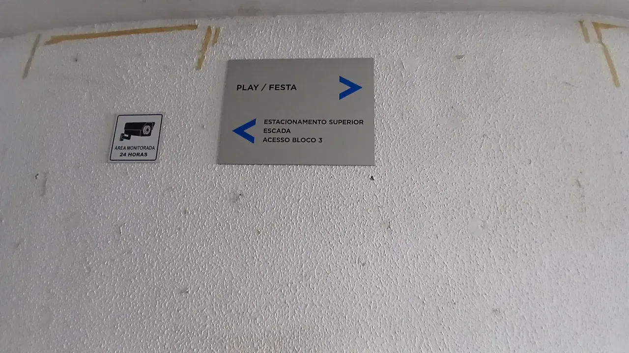 2-bedroom apartment with a balcony and 67 m² — photo 53