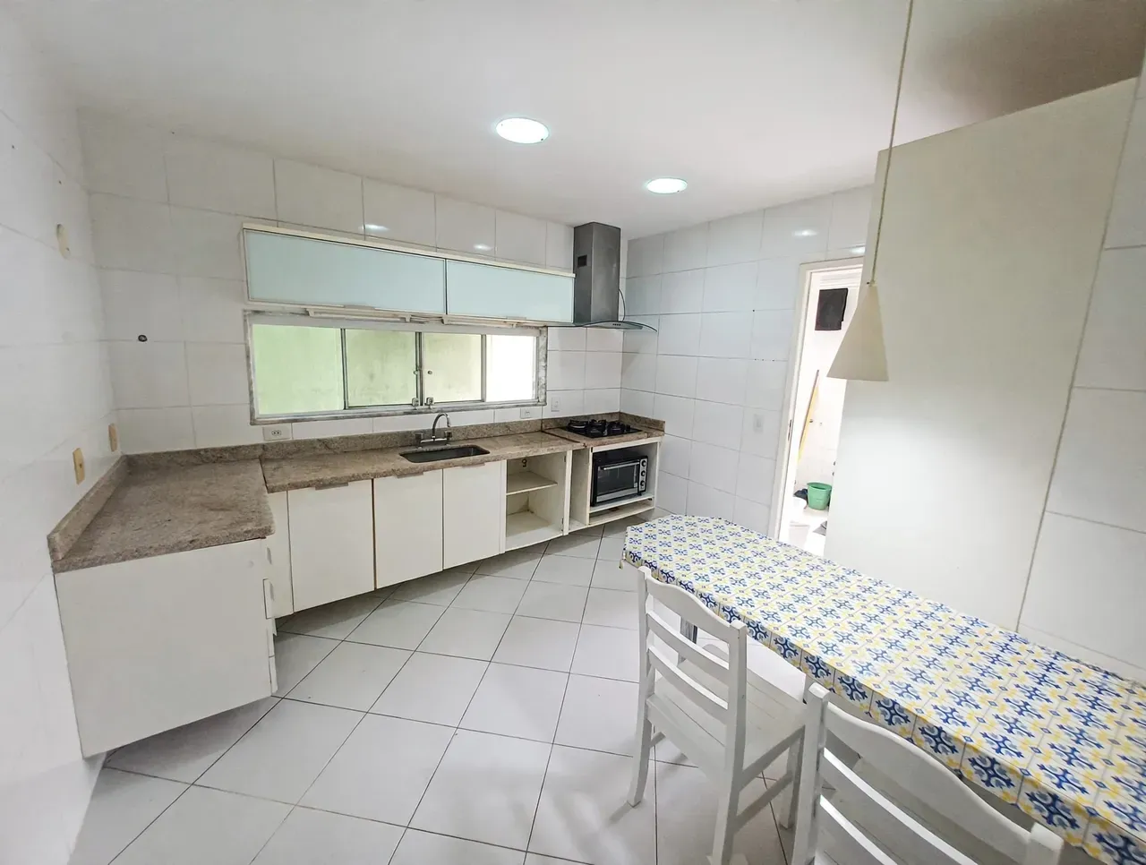 House, 180 m², with a bathtub — photo 2
