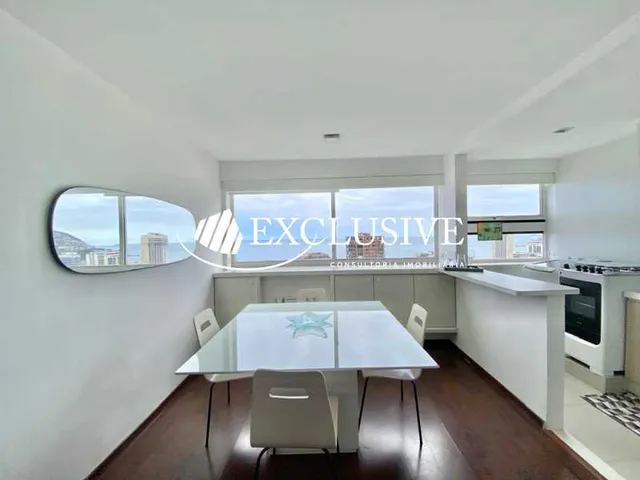 Furnished 1-bedroom apartment with open-plan kitchen — photo 10