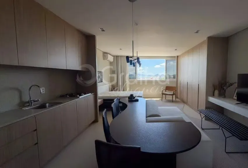Furnished studio with 1 bedroom and integrated kitchen — photo 21