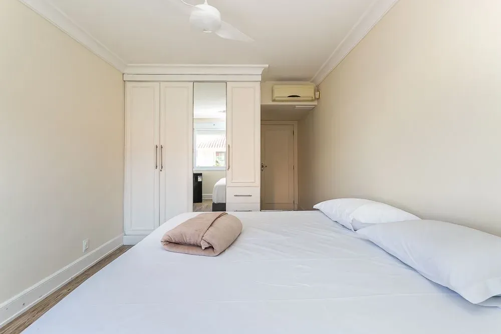 Furnished house with 5 en-suite bedrooms — photo 75