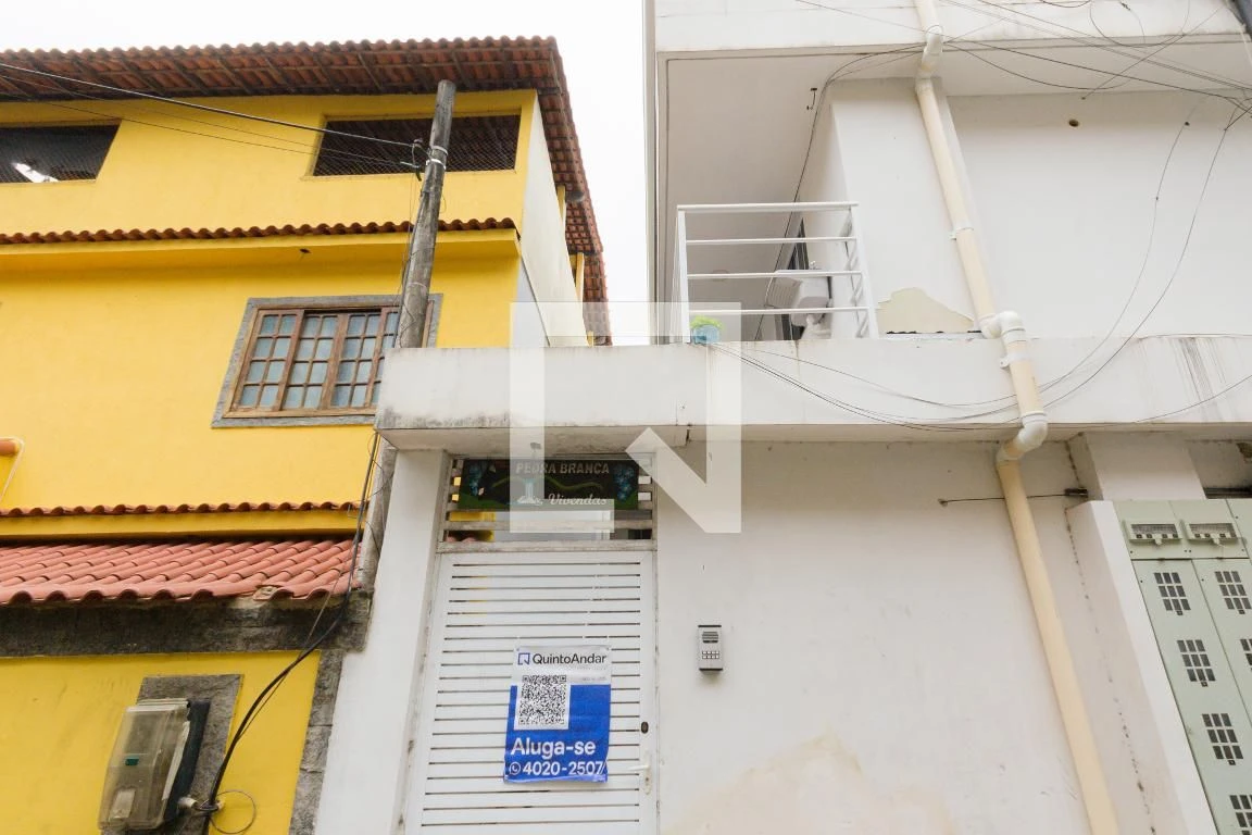 Studio with 1 bedroom and 1 bathroom, no parking — photo 3