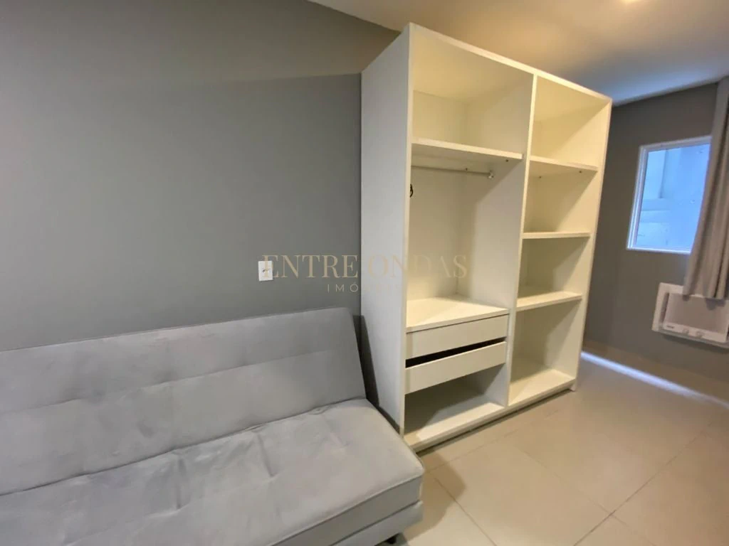Furnished studio in a building with a gym — photo 21